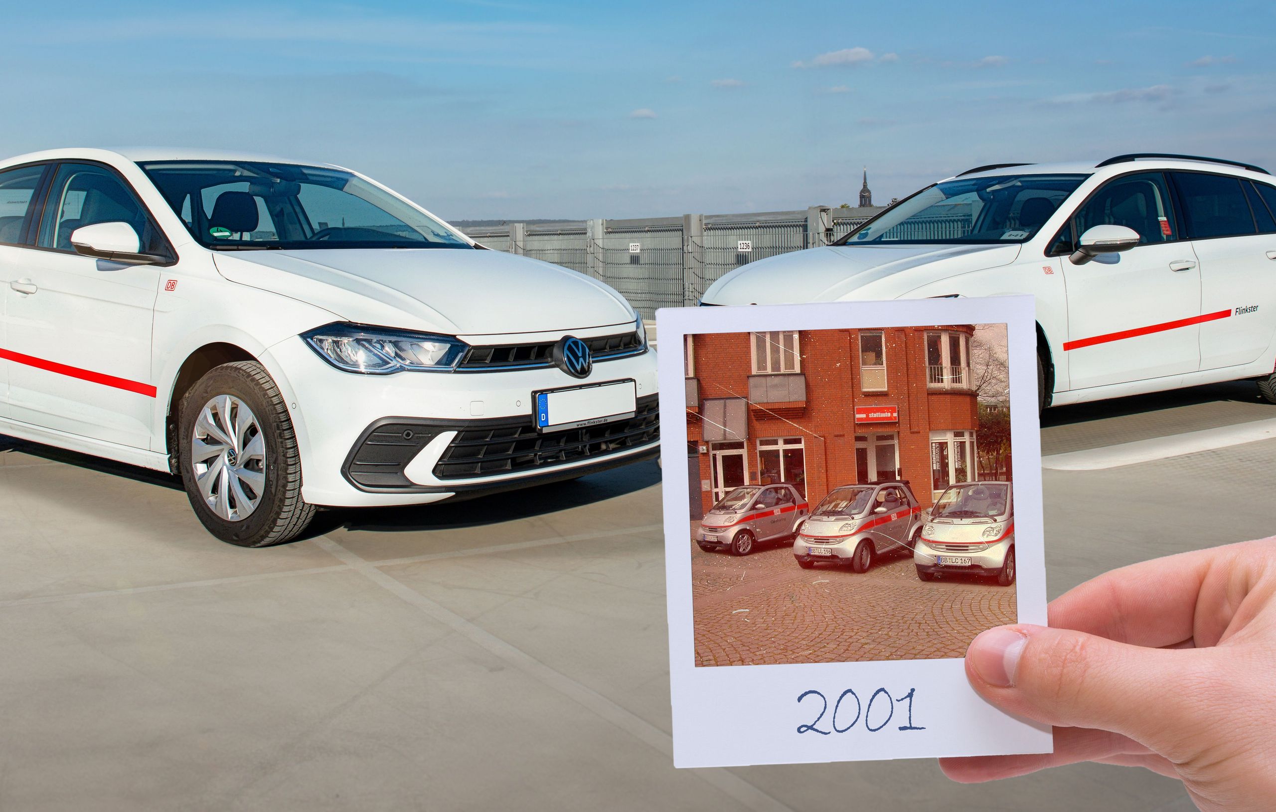 Two modern Flinkster cars with a Polaroid photo showing three Flinkster cars from 2001.